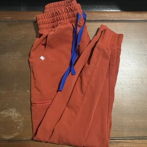 Figs scrunch high waist Zamora joggers Auburn size XSP